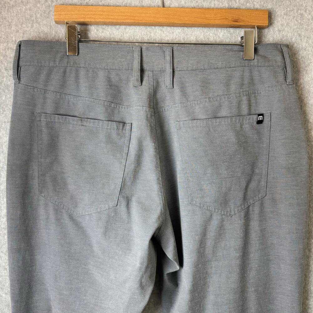 Travis Mathew Golf Pants Gray Open to Close Tech Chino Tapered Mens 35 31 - Picture 10 of 14